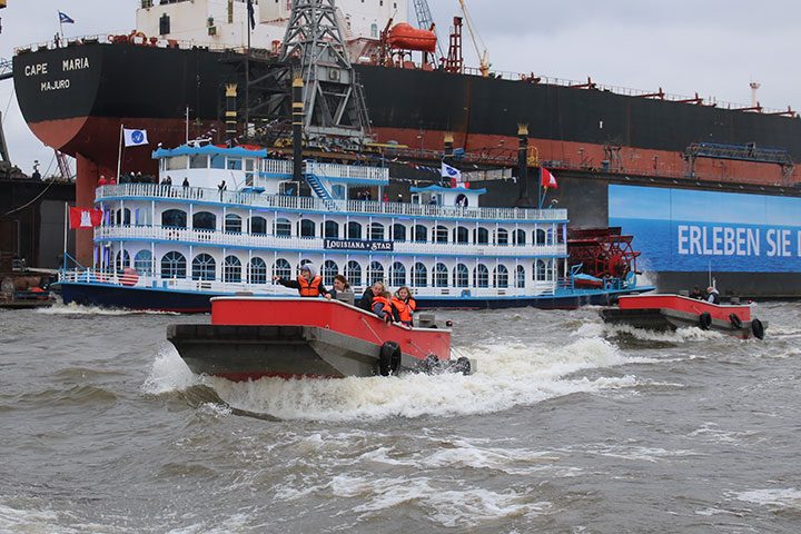 Festmacherbootrennen zum Hamburger Hafengeburtstag